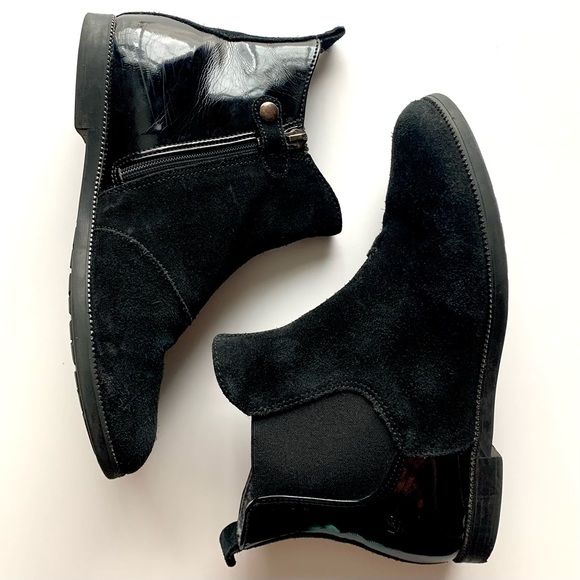 Primigi Suede & Patent Boots - Picture 2 of 9